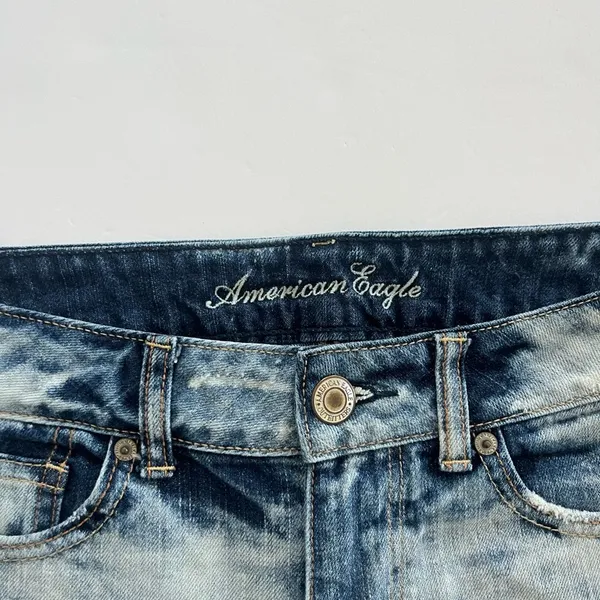 American Eagle Outfitters Studded Distressed Jean Shorts Size S - Image 2