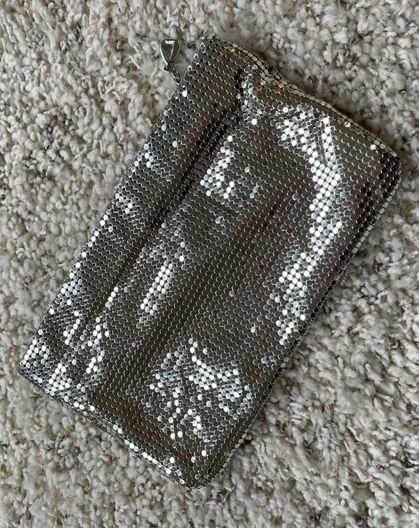 Whiting & Davis Vintage Silver Clutch - Image 2
