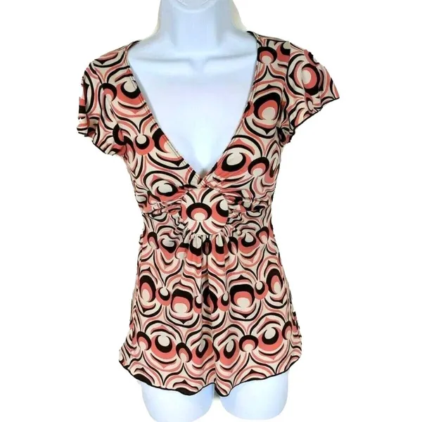 Short Sleeve Medium V - Image 10