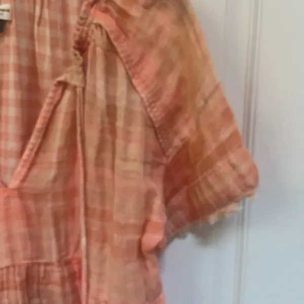 Anthropologie Pilcro‎ peach Plaid Top With Raw Edge babydoll | Size XS - Image 4