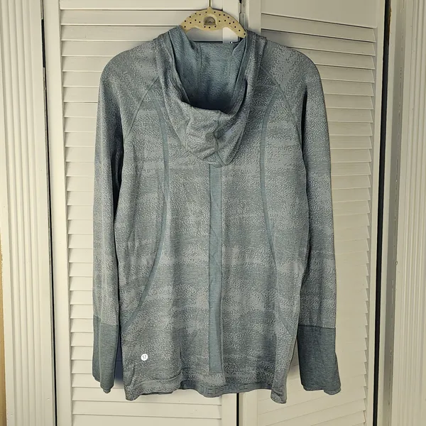 Lululemon Aqua Smoke White Cadet Blue‎ Smokey Swiftly Speed 1/4 Zip Hoodie 10 - Image 2