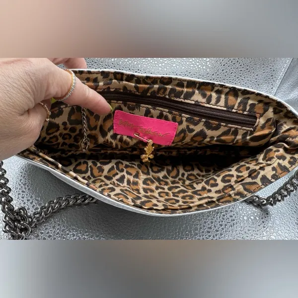 Betsey Johnson Bow Clutch Bag - Image 5
