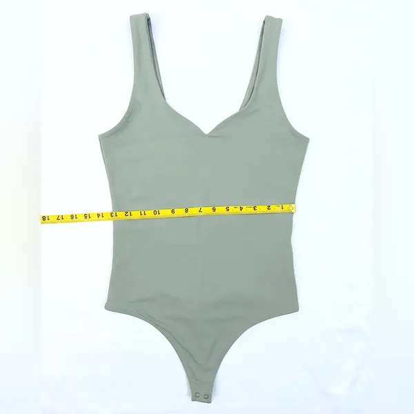 Abercrombie & Fitch Soft Matte Seamless Sweetheart Bodysuit - Mint Green - S - Image 9