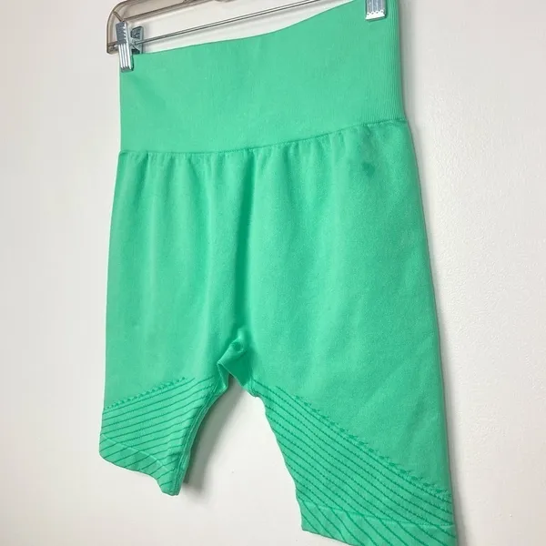 JOYLAB High-Rise Seamless 7* Bike Shorts - Image 3