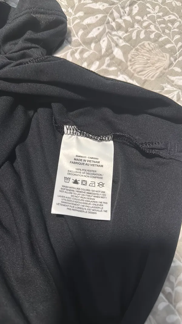 Nike Black Cropped Dri-Fit Top - Image 6