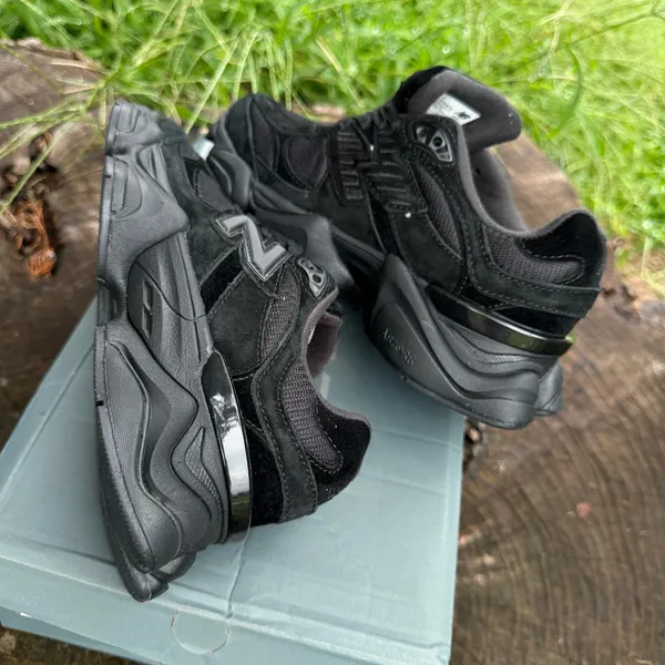 New Balance 9060 black sneakers #newbalance #trainers women size 4 - Image 5