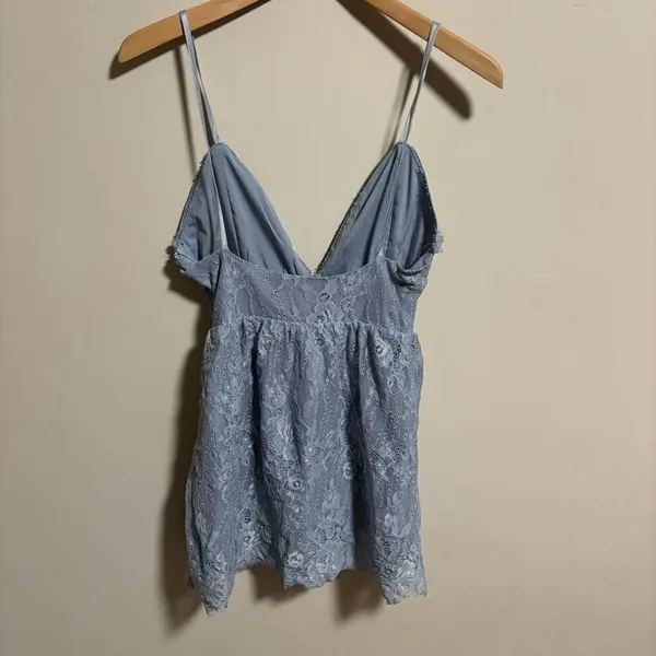 NWOT Superdown x Revolve Mandy Lace Flare Dress in Dusty Blue- Size XS - Image 4