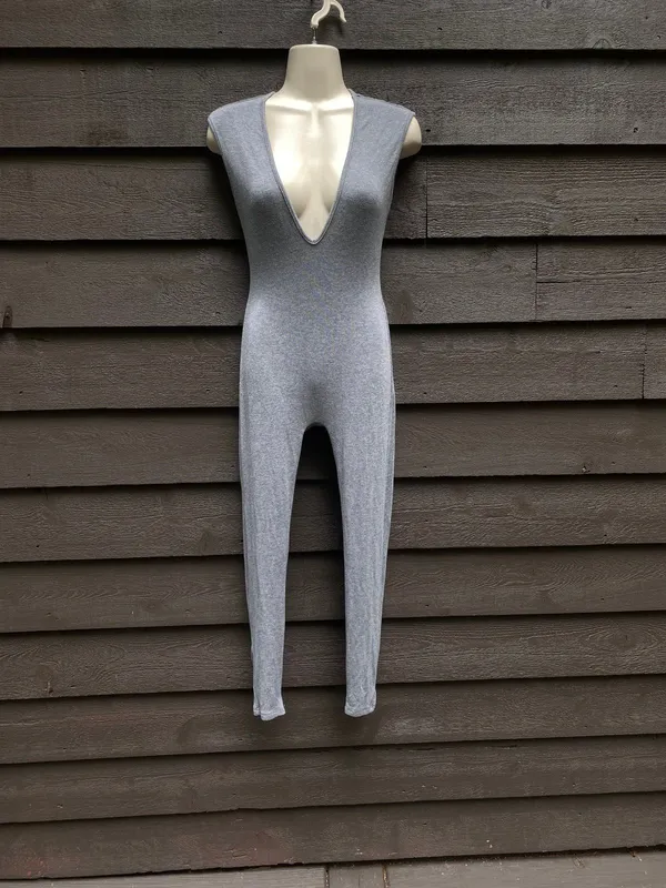 SheIn Gray Ribbed Knit Plunge Sleeveless Jumpsuit S Stretchy Bodycon Catsuit - Image 3