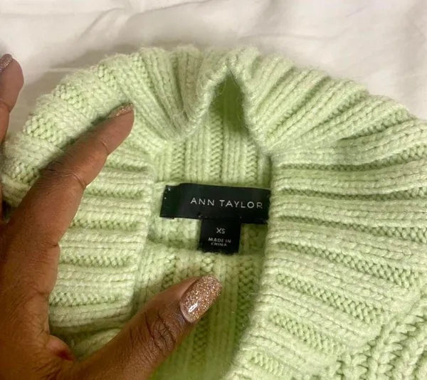 Ann Taylor mint green turtle neck - Image 3