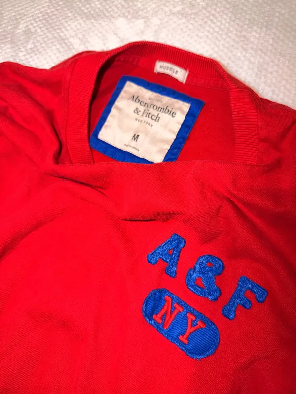 Abercrombie & Fitch Red Long-Sleeve Tee with Blue Logo Sleeve - Image 5