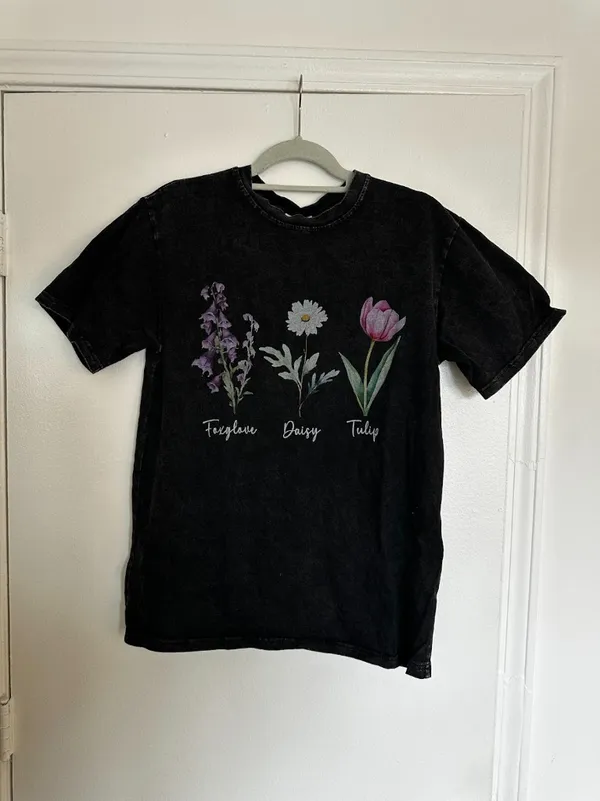 Comfort Colors Floral FDT T-Shirt - Image 4