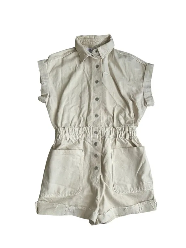 ZARA Women's Beige Buttoned Romper Size Medium - Image 2