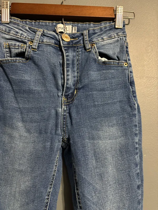 Dark Wash Rue 21 Mid-Rise Bootcut Jeans size 0 - Image 2