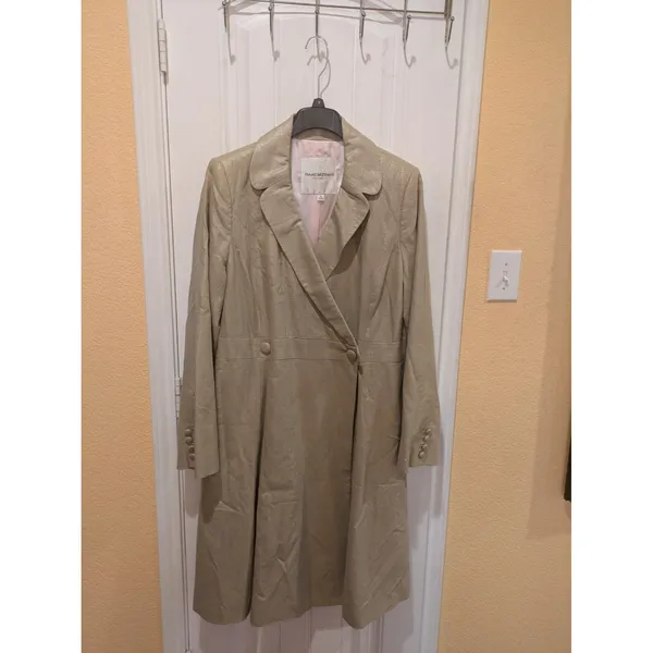 Isaac Mizrahi Linen Trench Coat Beige Size XL Satin Lined Shimmer Long - Image 2