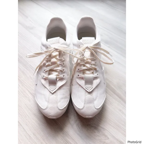 Nike Air Max Pre-Day Phantom & Summit White Size 9 - Image 3