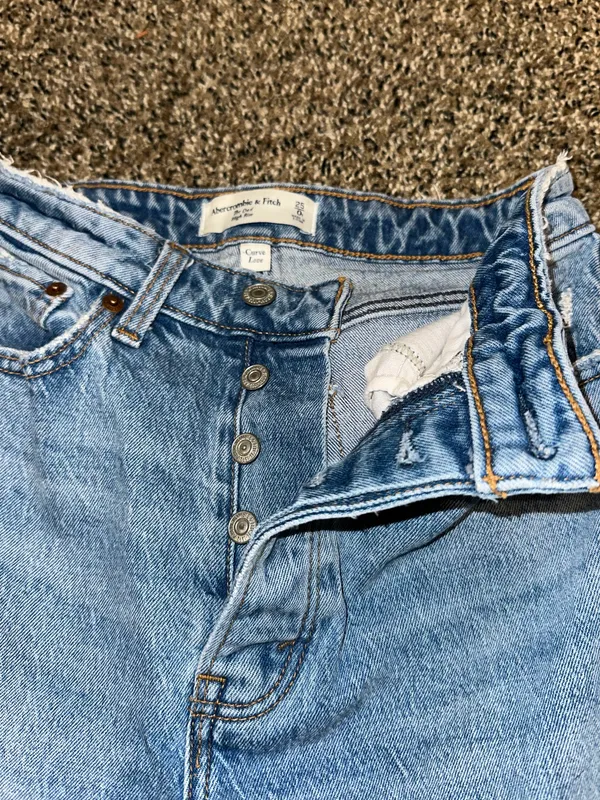 Abercrombie & Fitch Jeans - Image 2