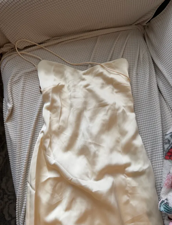 White Fox Amore Maxi Dress-Lemon - Image 4
