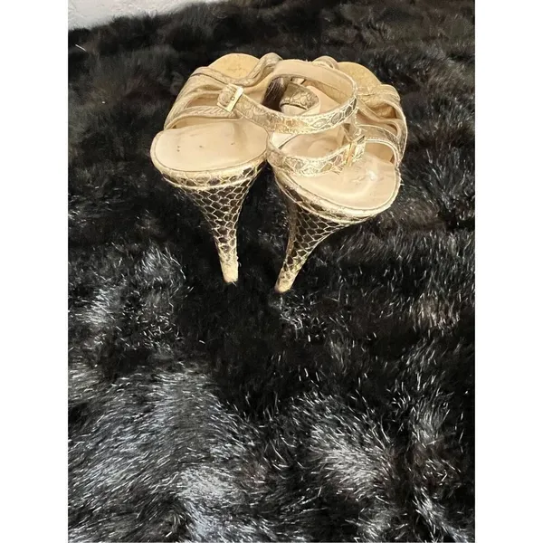 Kate Spade "Genna" Tan/Gold Snake Print Leather Peep Toe Sandals 10 - Image 3