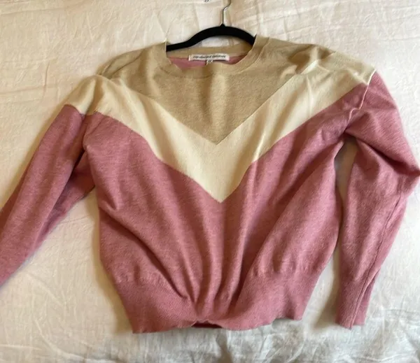 Cupcakes and Cashmere Sabine Chevron Sweater - Image 5