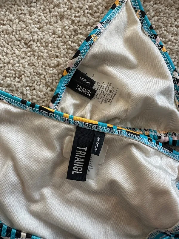 Triangl bikini set  - Image 4