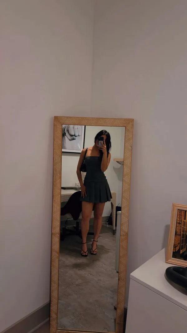 Aritzia Wilfred Polished Dress - Image 2