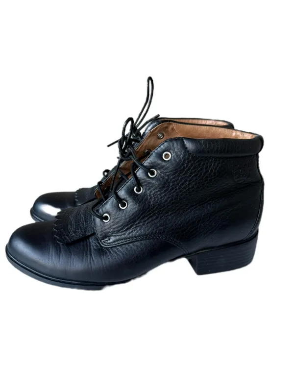 Ariat Women’s Competitor Western Lace Up Roper Black Leather Boots with Kiley - Image 2