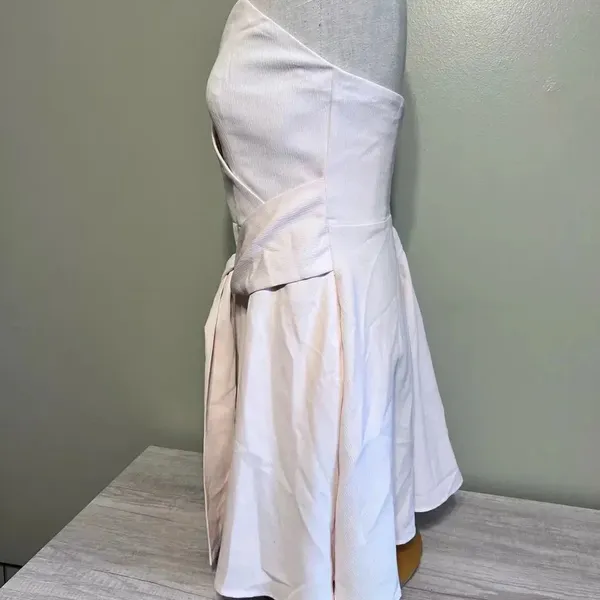 Keepsake Get Free Strapless Mini Dress Size Medium White - Image 12