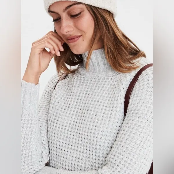 American Eagle Gray Waffle Knit Mock Neck Sweater Dress Long Sleeve‎ - Image 5
