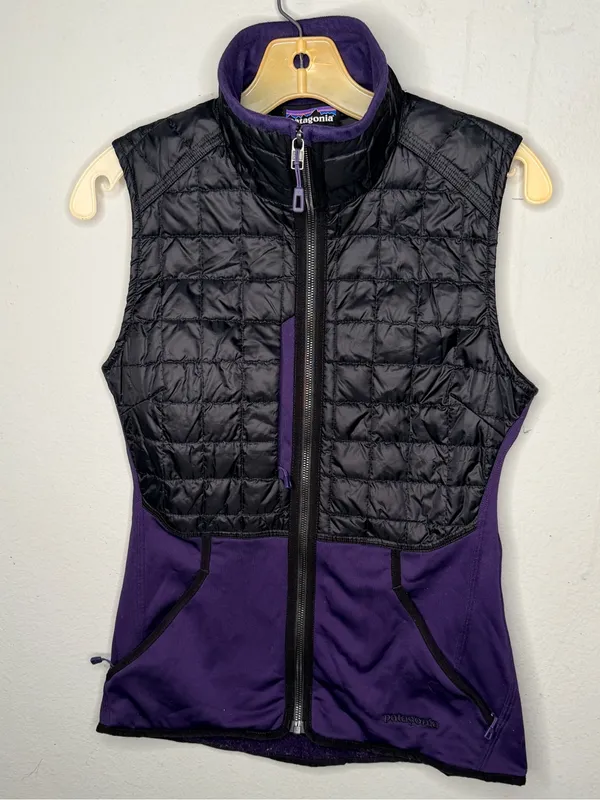 Patagonia Black & Purple Hybrid Vest - Image 7