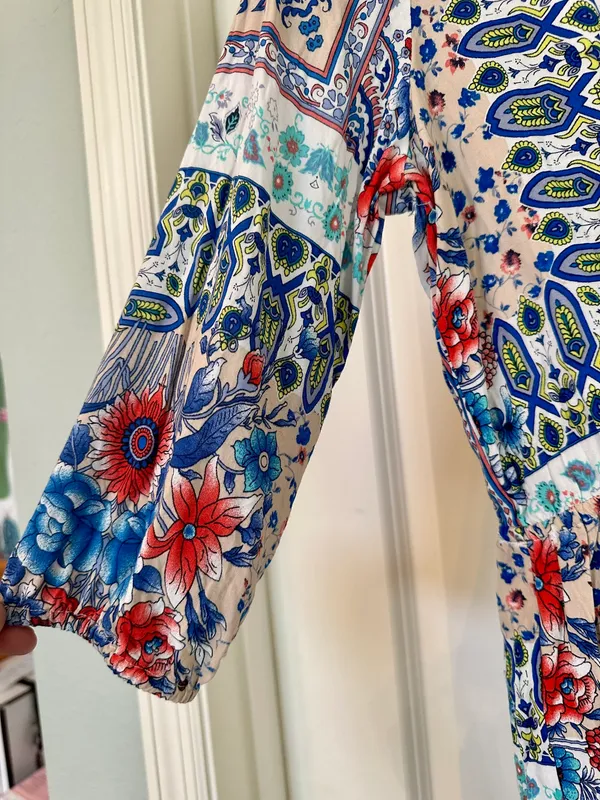 Love Tree Adorable Colorful Romper! Perfect Condition 🤍💙 - Image 4