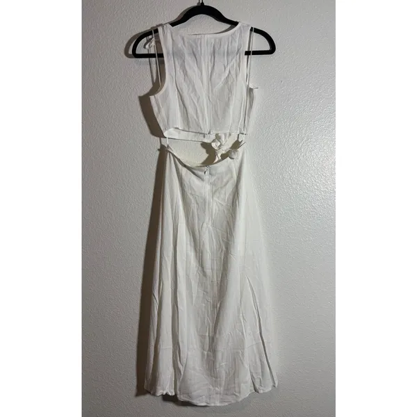 Sky to Moon NWOT Size S White Sleeveless Crop Top & Slit-Front Midi Skirt Outfit - Image 2