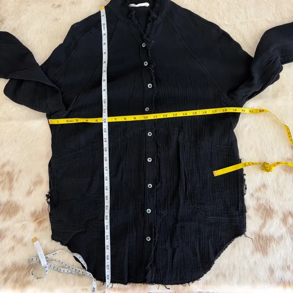 Cherry Cloth Black Cotton Gauze Frayed Button Down Shirt Top Small - Image 6