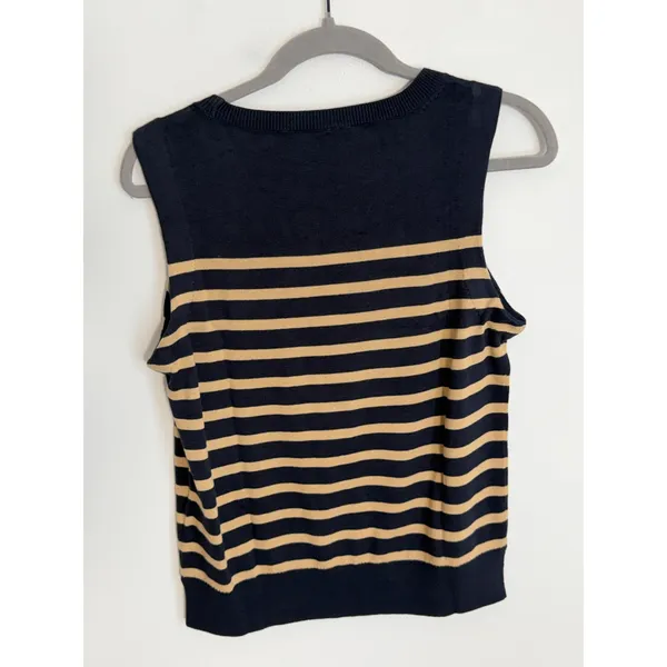 Pact Women's Classic Fine Knit Shell Sweater size medium - Image 3