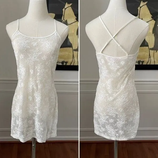 Victoria's Secret stretchy sheer lace chemise ivory Small - Image 2