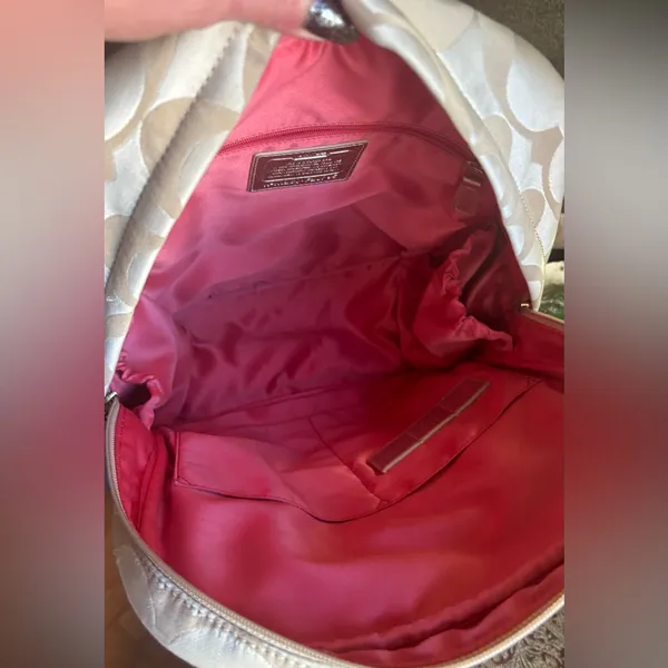 Authentic Coach 1941 "POPPY" Large zip signature Backpack with Colorful Floral - Image 10