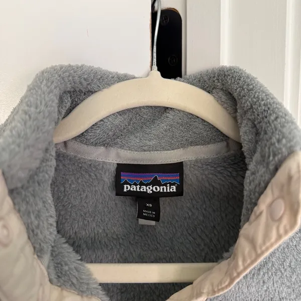 Patagonia t snap gray ivory‎ pocket pullover fleece - Image 3