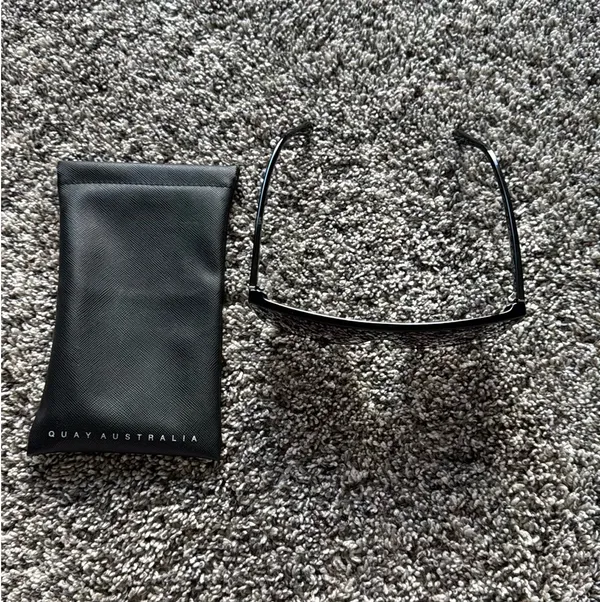 Black Quay Australia Sunglasses - Image 3
