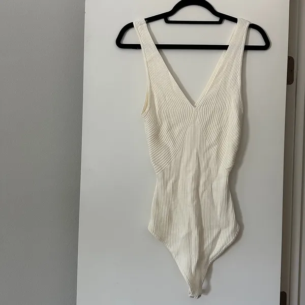 Abercrombie Knit Bodysuit - Image 2