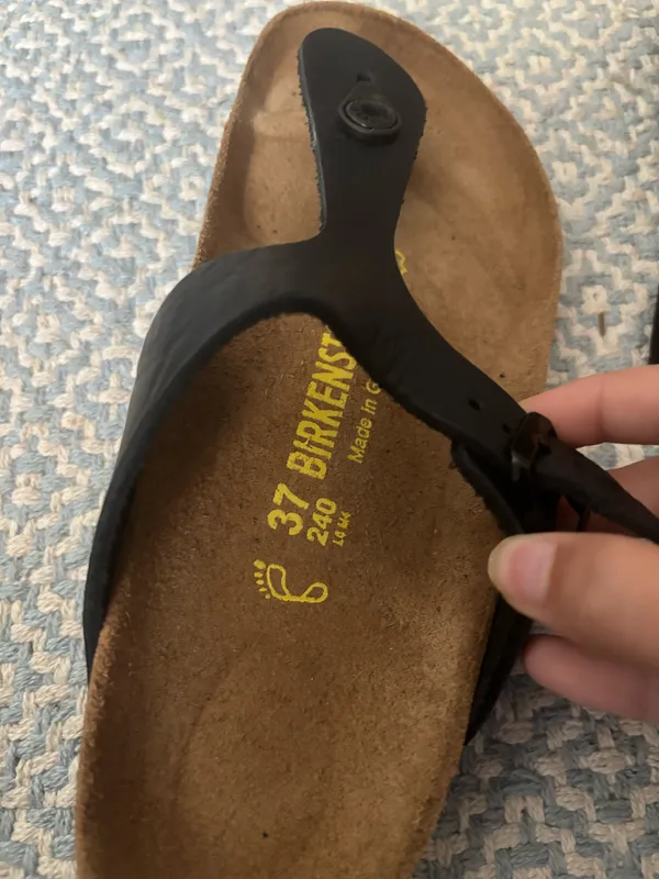 Gizeh Birkenstock Sandals - Image 4