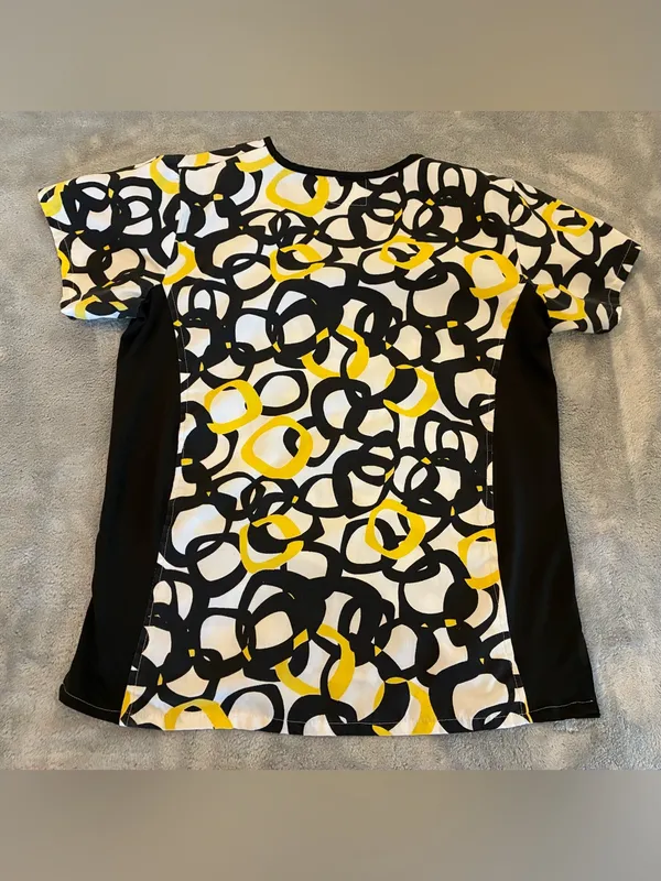 Women’s Black Star Brand Abstract V-Neck Scrub Top - Black & Yellow Size X-Small - Image 5
