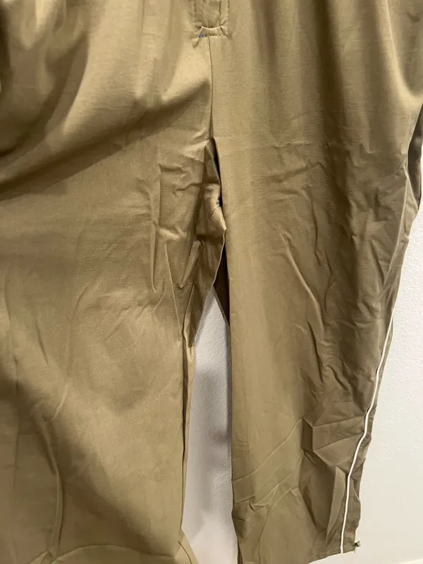 Kathleen Kollection Olive Green Zip-Front Jumpsuit Size L - Image 4