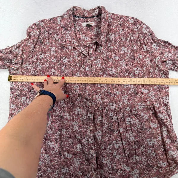 Anthropologie Pilcro L Button Down Pintuck Ditsy Floral Relaxed Top Mauve Pink - Image 11
