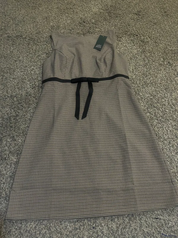 Wild Fable Elevate your style with this chic striped tan dress featuring elegant black accents. Perfect for any occasion, this dress offers a flattering fit and - Image 5