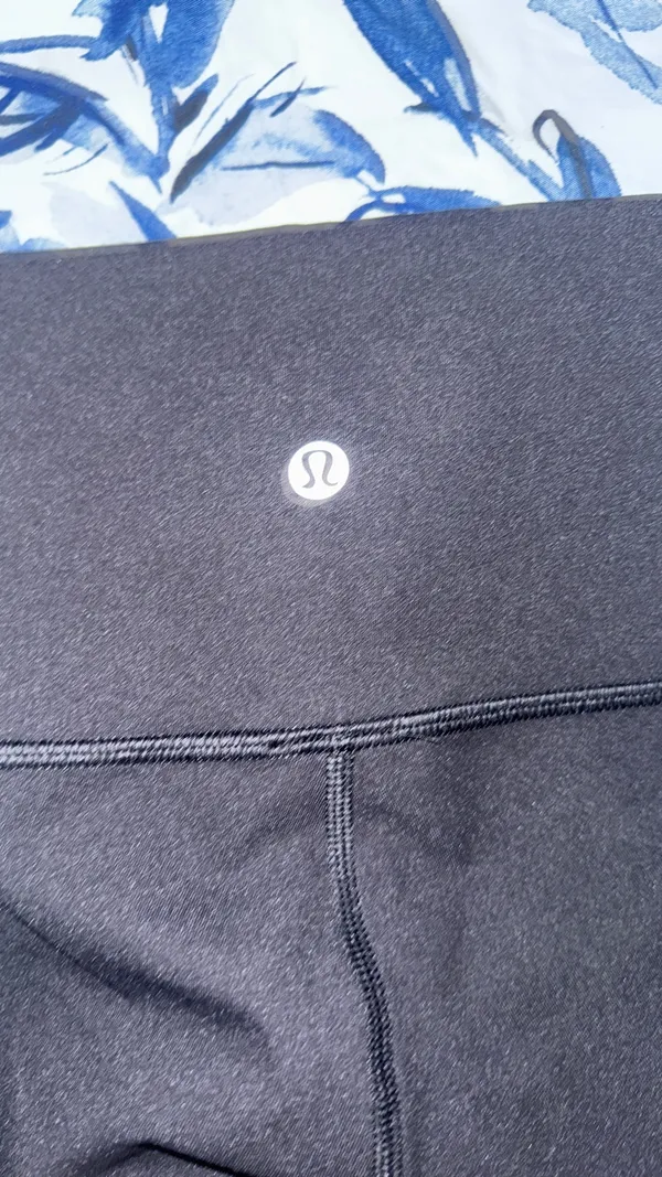 Lululemon Wunder Under HR Crop 23” - Image 3
