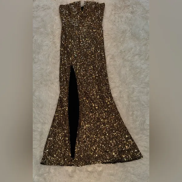 NEW Dress the Population Fernanda Gold Sequin Strapless Gown Sz L - Image 4