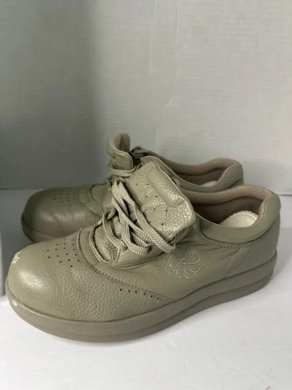 P.W. Minor Womens 8 Khaki Leather Walking Shoes Orthopedic Comfort USA Lace Up - Image 5