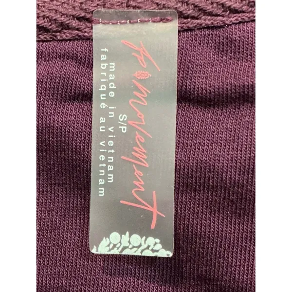 Free People Movement Now Or Never Layer Cropped Tee Shirt Embroidered Logo Small - Image 5