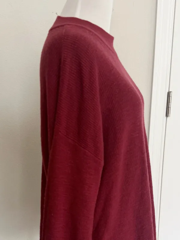 Free People Beach Oversized Sweater size Small - Image 3