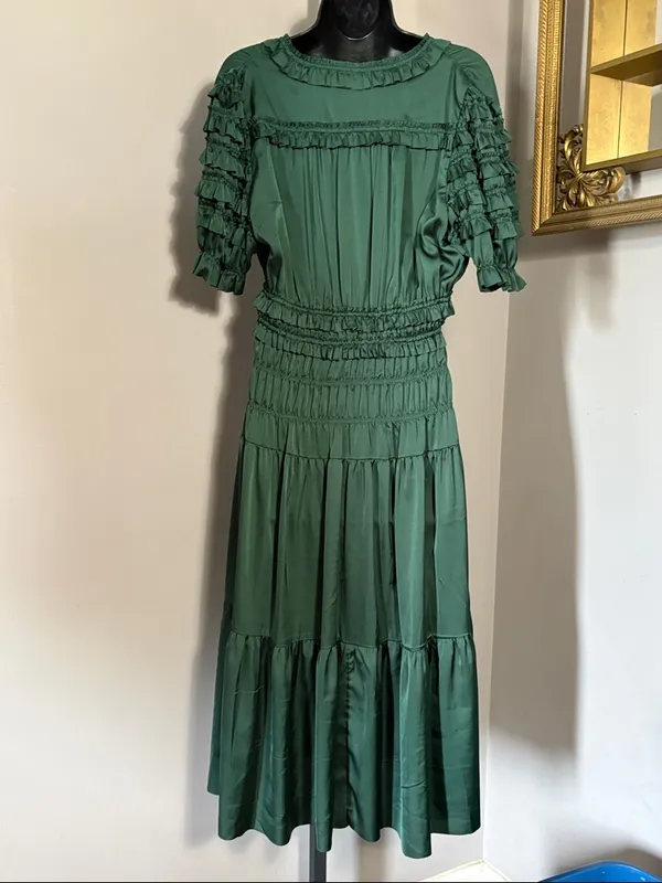 Nanette Lepore Size 8 Hunter Green Smocked V Neck Midi Dress - Image 3