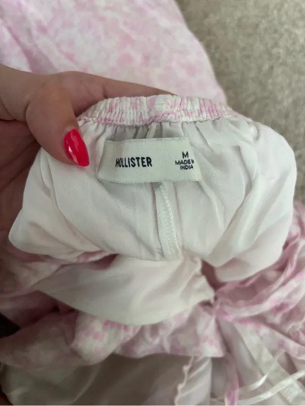 Hollister Pink and White Maxi Dress - Image 5